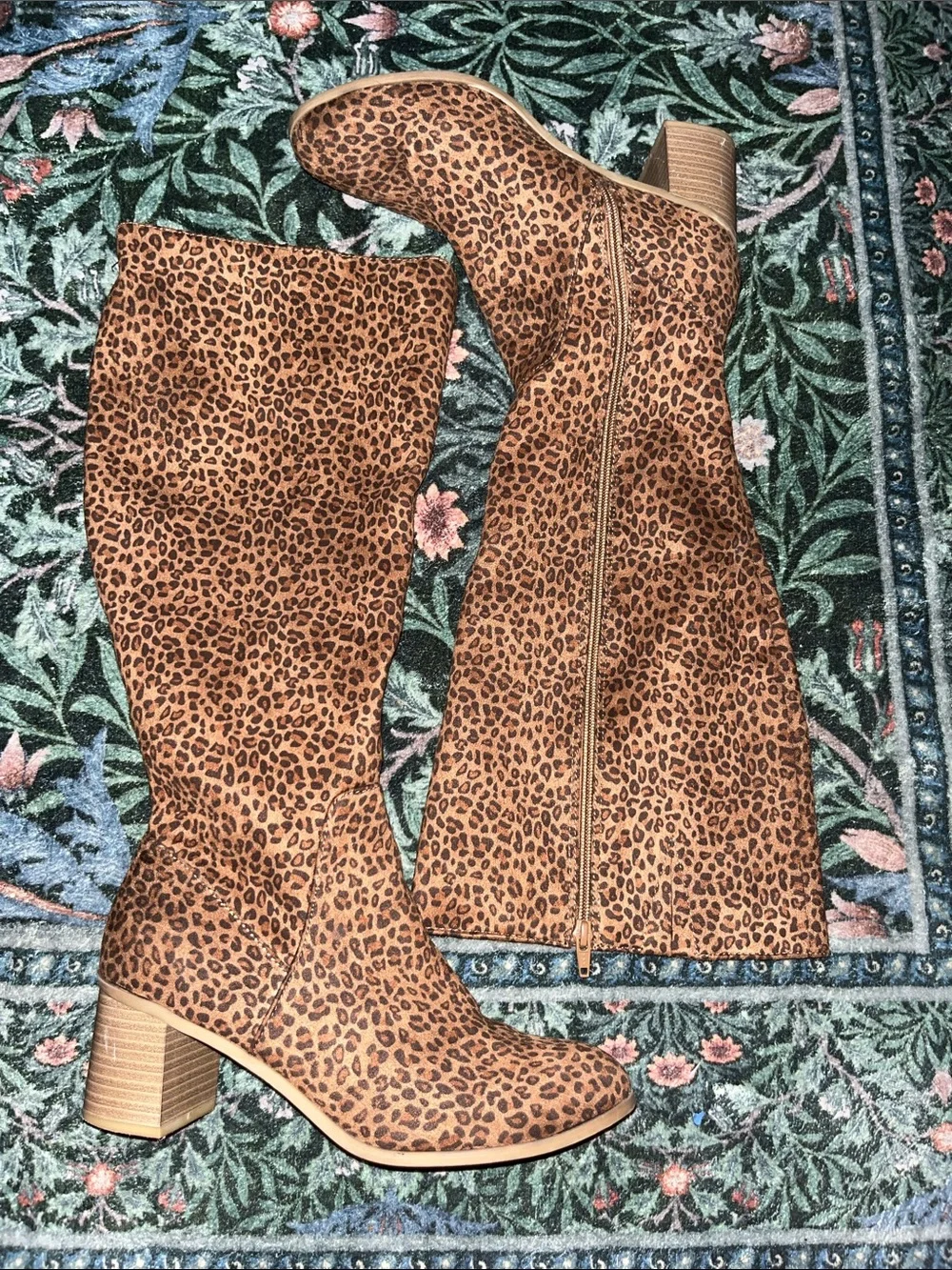 Leopard Print Tan Knee-High Block Heel Boots wide calf - Picture 1 of 1